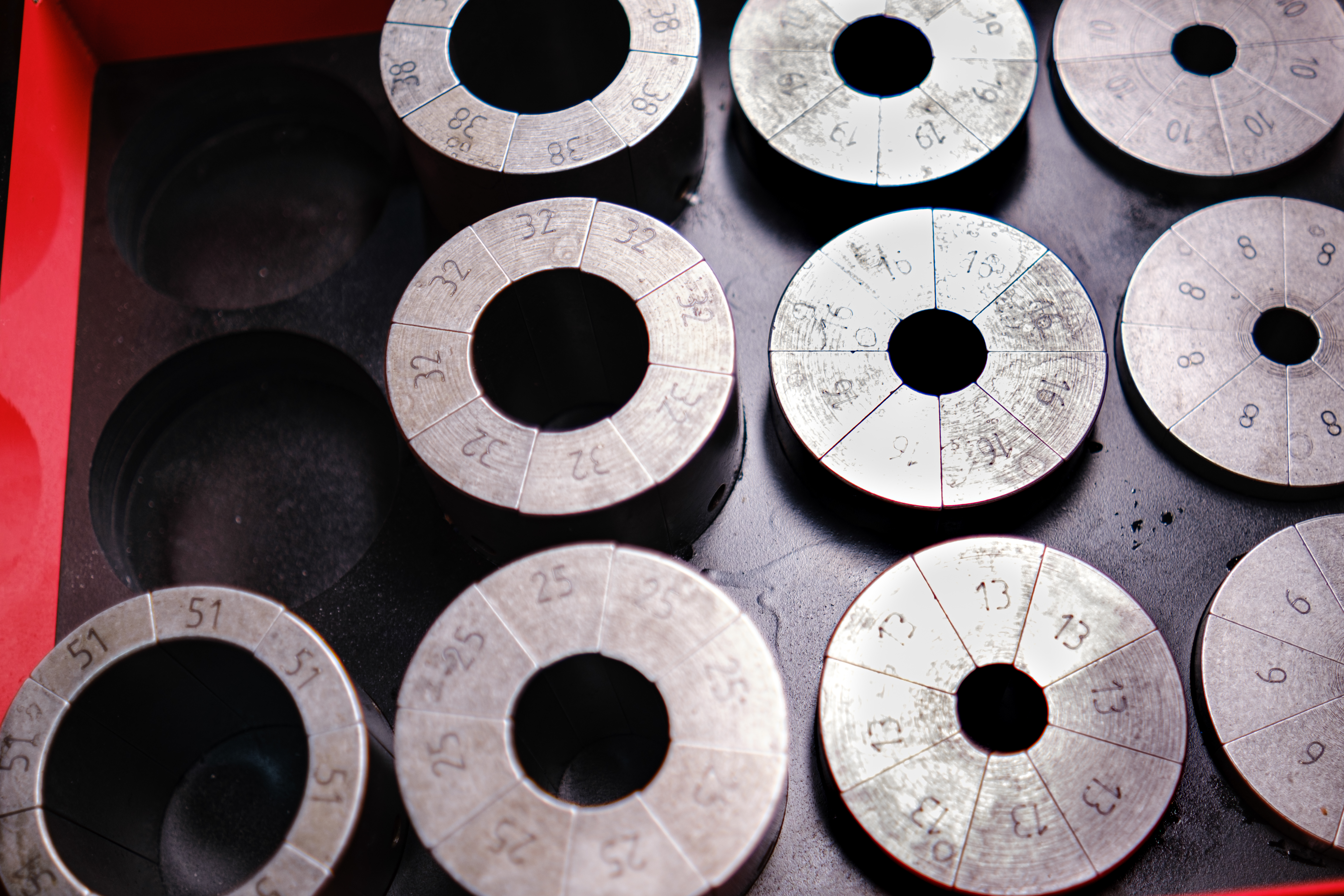 Обжимной станок (пресс) РВД производства РФ RM-2 | 51 мм вид сзади